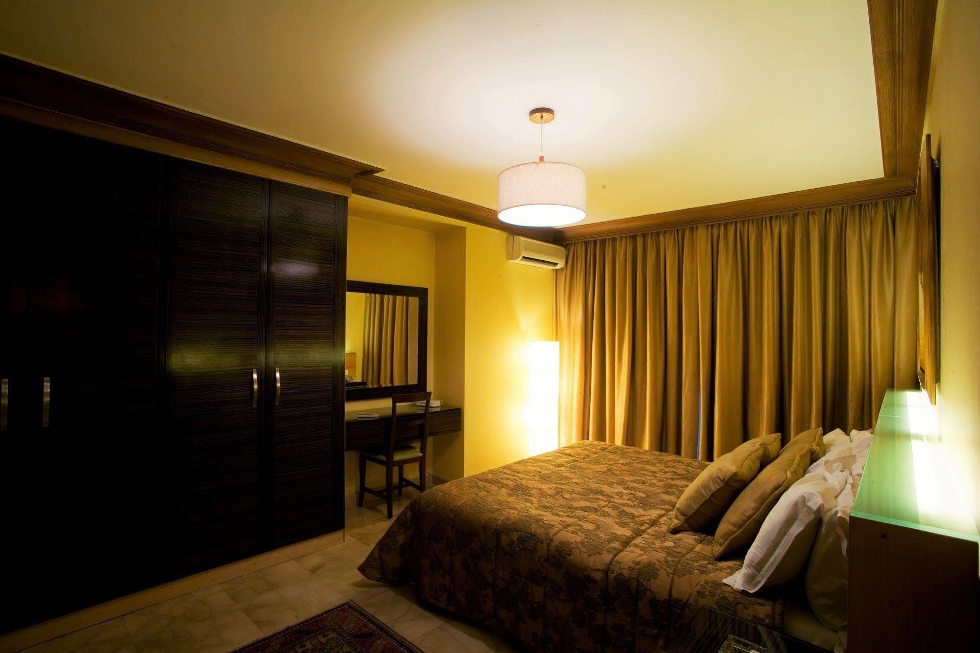 Lahoya Beirut Apartment Bagian luar foto