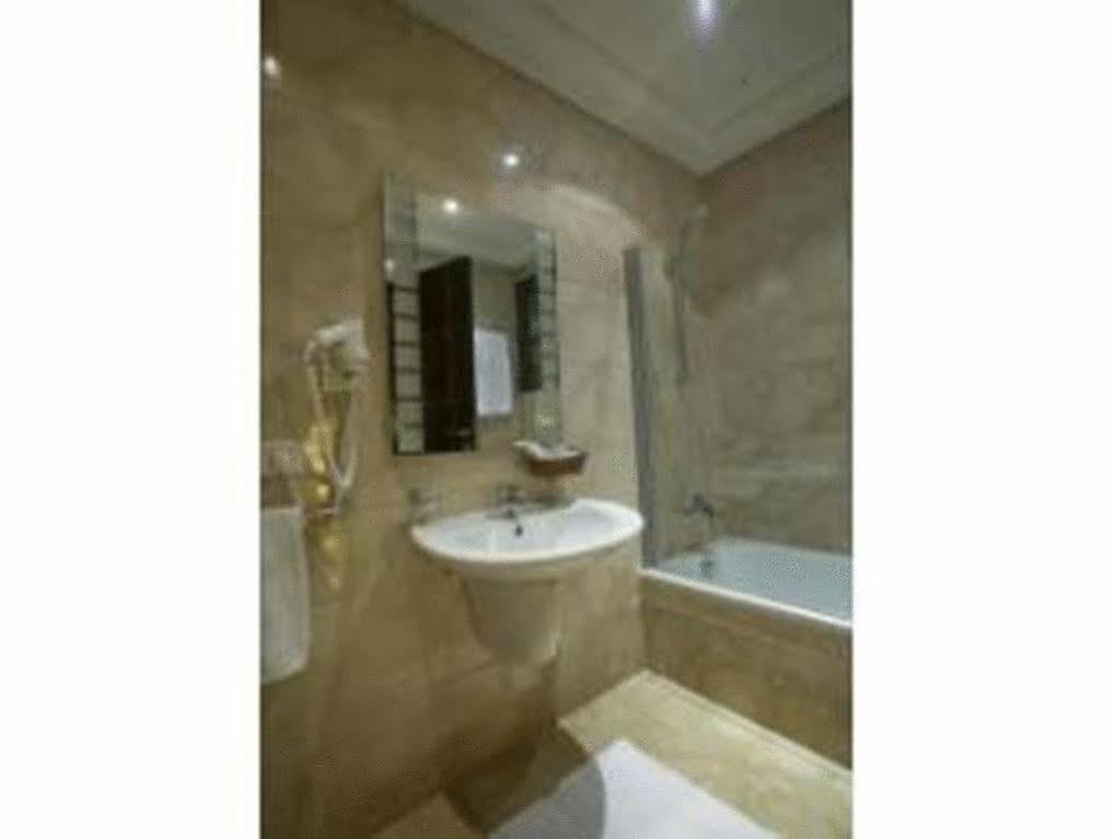 Lahoya Beirut Apartment Bagian luar foto