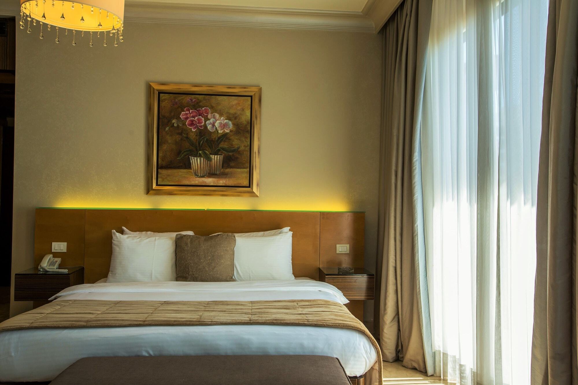 Lahoya Beirut Apartment Bagian luar foto